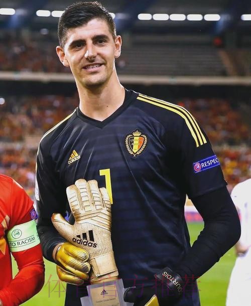 库尔图瓦:利物浦不是去年那支球队 后防更脆弱 库尔图瓦:利物浦不是去年那支球队 后防更脆弱